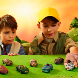 Колекційна машинка – ВОЛОДАРІ САВАНИ (у диспл.)