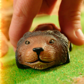 Колекційна машинка – ВОЛОДАРІ САВАНИ (у диспл.)