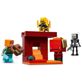 Конструктор LEGO Minecraft Битва з лавою у Незері