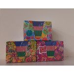 Куб паперовий 9х9х6,5см для записів в картонному кольоровому боксі з різнокольоровим папером (більше 1000арк.) Куб паперовий 9х9х6,5см для записів в картонному кольоровому боксі з різнокольоровим папером (більше 1000арк.)