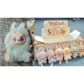 М'яка іграшка-брелок Labubu 2 покоління M 18661, 13 см (сидяча)