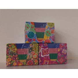 Куб паперовий 9х9х6,5см для записів в картонному кольоровому боксі з різнокольоровим папером (більше 1000арк.)